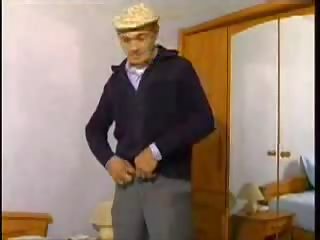 Reged old man violates tahapaknà turu rumaja vid