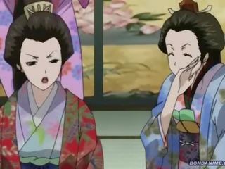 Een houdgreep geisha gekregen een nat druipen smashing naar trot poesje